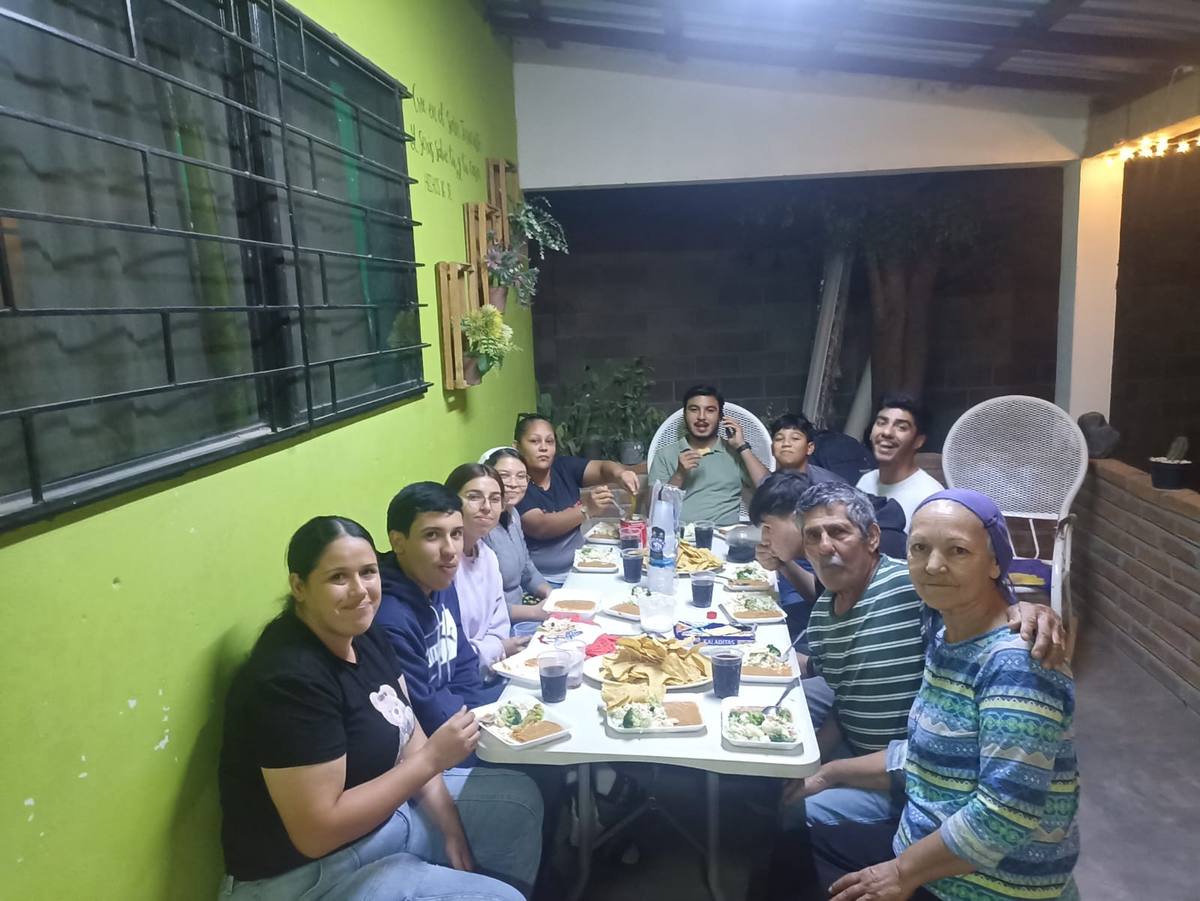 Grupo de ahorro celebrando la clausura de su ciclo